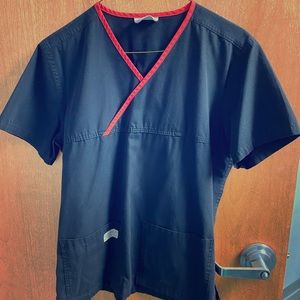 Urbane Small Scrub Top